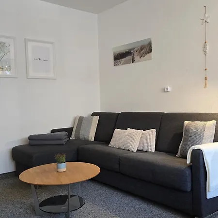 Haus Kleeblatt 2 * ノルダーナイ